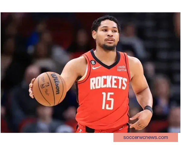 科洛克连战高光表现G联赛轰42分尼克斯短短五分钟狂揽11分