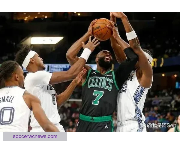 23日NBA焦点战前瞻 约基奇挑战克林根尼克斯欲终结奇才连败